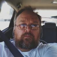 Elizabeth Laughridge's Instagram, Twitter & Facebook