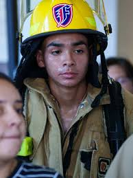 Phoenix high school honors 9/11 first responders with stair climb