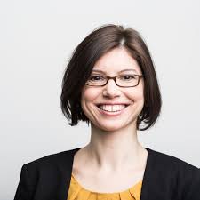 Aysel Osmanoglu Das Ist Keine Hoffnung Sondern Eine Notwendigkeit Aysel Osmanoglu Ist Zustandig Fur Infrastruktur Sowie It Bankgeschafte Hoffnung Leitbild