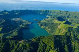 850 miles west of mainland europe, the islands cover a total area of 1400 square miles.the islands are about 1500 miles away from north american newfoundland in canada. The Unspoiled Nature Of The Azores Portugal