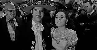 Luis Aguilar y Flor Silvestre 😍 ❤️ 🕊 @cine_de_oro_mexicanosiempre 📸  Primero Soy Mexicano 📽️ 🎬 🎥 #CinedeOroMexicanoSiempre