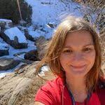 Monique Dwyer's Instagram, Twitter & Facebook