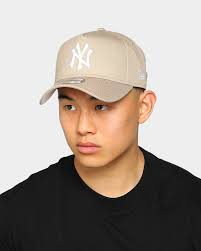View our huge range of 940 a frame hats. New Era New York Yankees 9forty A Frame Seasonal Snapback Moss Tumbleweed White In 2021 New Era 9forty Culture Kings New Era