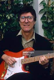 Hank Marvin At Home 1992 Hank Marvin Hank Marvin Marvin Surf Music