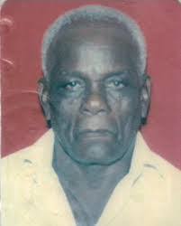 Earl Layne's Instagram, Twitter & Facebook