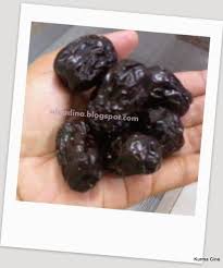 Khasiat jahe merah berikut ini sangat cocok bagi anda yang sedang berusaha untuk menurunkan berat badan. Khasiat Kurma Cina