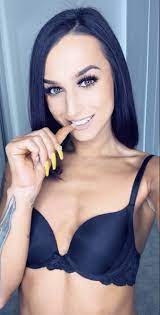 54 Transgender Pornstar Khloe Kay With Friend | MOTHERLESS.COM ™