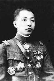 THIẾU SOÁI TRƯƠNG HỌC LƯƠNG VÀ VỤ BẮT CÓC TƯỞNG GIỚI THẠCH