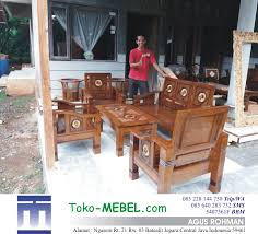 Furniture kebanyakan dan memang recomended biasanya. Ruang Tamu Cantik Dengan 10 Kursi Tamu Minimalis Jati Blog Toko Mebel Com