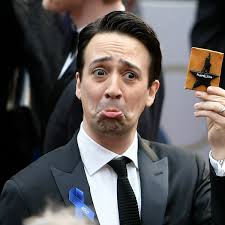 Everyone Wants Lin-Manuel Miranda To Make A 'Gilmore Girls' Musical Now  That He's Finally Watching The Show