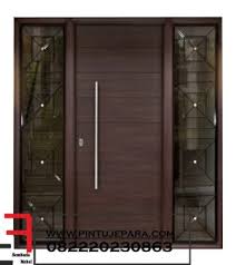 Kusen alumunium bisa disesuaikan warnanya , bahkan dapat terlihat sangat mirip dengan kayu. Pintu Rumah Minimalis Modern 1 Daun 2 Jendela Langsung Pj 146 Kusen Pintu Jepara