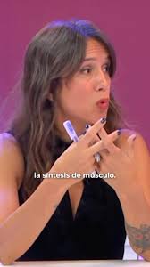 Para defender la masa muscular que perdemos a partir de los 40 años a razón  de 200 gramos por año, no hay nada mejor que la proteína.⁣, ⁣, Como cuenta  rebien la PNI y dietista Pilar Rodrigáñez, el ...