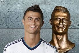 Portuguese footballer cristiano ronaldo stands near a bust of his likeness during a ceremony to rename. Cristiano Ronaldo Statue At Madeira Airport Is Replaced But People Prefer The Old One 9gag