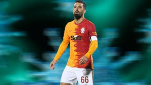 Arda turan ретвитнул(а) galatasaray spor kulübü. Galatasaray Haberi Arda Turan In Corona Virusu Test Sonucu Pozitif Cikti Fotomac