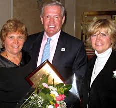 Property Owners Associations Honor Locals,Officials