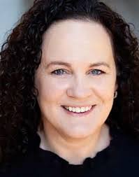 Sara Harmon's Instagram, Twitter & Facebook