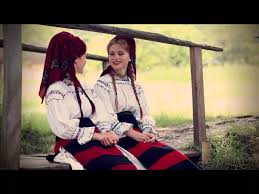 Suzana şi daciana vlad (найдено 40 песен). Suzana Si Daciana Vlad Padurice Nalta Esti