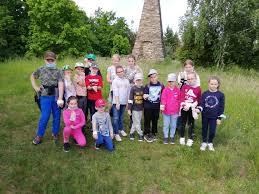 Jeho cílem je upozornit veřejnost na práva a potřeby dětí. Mezinarodni Den Deti 1 6 2021 Zakladni A Materska Skola Hluboke Masuvky