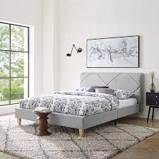 Its black metal frame finish makes it look modern and sleek. Pin On Room Ideas Bedroom