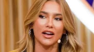 Virginia enfrenta crise e baixa audiência no Sabadou do SBT