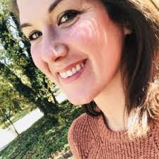 Dawn Pruett's Instagram, Twitter & Facebook