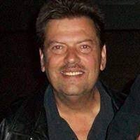 Mark Battershell's Instagram, Twitter & Facebook