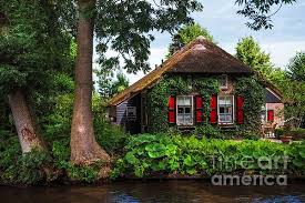 Idyllic Village Venice Of The North By Jenny Rainbow Giethoorn Also Known As The Venice Of Holland Or Thevenice Of Th Fairytale House Giethoorn Netherlands