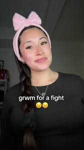 Mya Calderon's Instagram, Twitter & Facebook