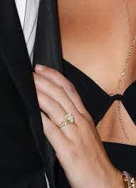 Bling Bling The Best Celebrity Engagement Rings Of 2016 Black Gold Engagement Rings Miley Cyrus Engagement Ring Best Engagement Rings