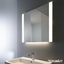 Höhe 70 cm, breite 60 cm, tiefe 19 cm die spiegel und spiegelschränke dieser serie sind ip44 geeignet. Duravit Spiegel Mit Led Randlichtfeld Seitlich Best Version Lm7887d0000 Emero De