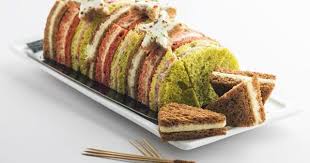 Ce Pain Surprise En Forme De Buche