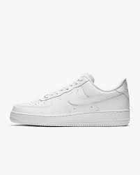 Throughout the years, the nike air force 1 has produced a number of distinct iterations — some leaning towards technical upgrades while others from hidden artwork to subtle streetwear branding, the air force 1 has seen it all. Nike Air Force 1 07 Herrenschuh Nike Ch