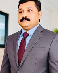 Max Mathew Adhikaram (@maxmathewadhikaram) • Instagram photos and videos