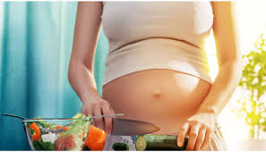 L'alimentazione giusta non garantisce infatti una corretta nutrizione solo alla donna ma anche al suo piccolo. Alimenti Da Mangiare Durante La Gravidanza Dieta Del Primo Trimestre Mammeblog It