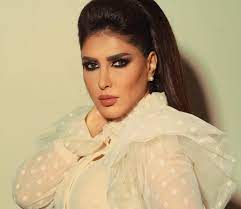 زهرة عرفات تصدم الجمهور بأحدت ظهور لها لم يتعرف عليها أحد in 2021 fashion hijab