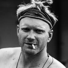 DIE LIVING Podcast 64: Zack Henson