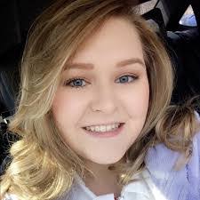 Kayla Arthurs's Instagram, Twitter & Facebook