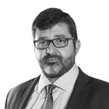 Manuel Leon's Instagram, Twitter & Facebook