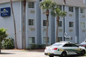 A window will appear prompting you to choose or create an account for your palm, then. Palm Coast Woman In Critical Condition After Shooting