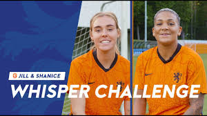 De keeper uit langedijk werd voor de eerste keer opgeroepen voor het. Whisper Challenge 4 Jackie Groenen Sari Van Veenendaal Youtube