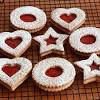 Austrian cookies to decorate your christmas tree but not to eat! 1