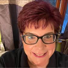 Can anyone recommend a good hoover girl figs hair. I have a husky so need  one that can stand up to her shedding. I hoover every day and would still  expect to