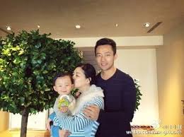 @hsiyuanhsu @xiaofei1911 据台媒透露大s 向媒体证实与汪小菲 婚变，目前两人正在办离婚手续。然而汪小菲却向媒体回应：我不知情。… ä¸€åˆ‡éƒ½æ˜¯ç‚ºäº†å¦³ æ±ªå°è²ç‚ºå¤§så–ås Hotel å¥½æˆ¿ç¶²news
