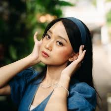 muse make up artist · 178M threads