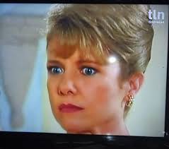 Disfrutando de la novela Esmeralda y de la actuación de mi querida Raquel  Morell 🥰❤️🥰