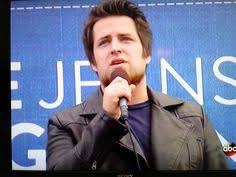 Paratroopers from america's guard of honor sang the national anthem at a nascar motor nascar gave our boys and girls the opportunity, and they delivered. Lee Dewyze National Anthem Nascar Phoenix Raceway 3 1 14 National Anthem Anthem Nascar Phoenix