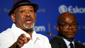 Starting from a taxi driver, he became one of the most influential people in south africa. 6xeo349f Ugysm