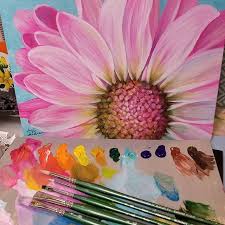 Pink Daisy Acrylic Painting Tutorial By Angela Anderson On Youtube Fredrixcanvas Princetonbrushes Ar Acrylic Painting Flowers Daisy Painting Flower Painting