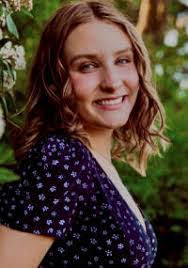 Isabella Reilly's Instagram, Twitter & Facebook