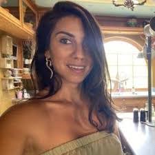 Erika Cartagena's Instagram, Twitter & Facebook